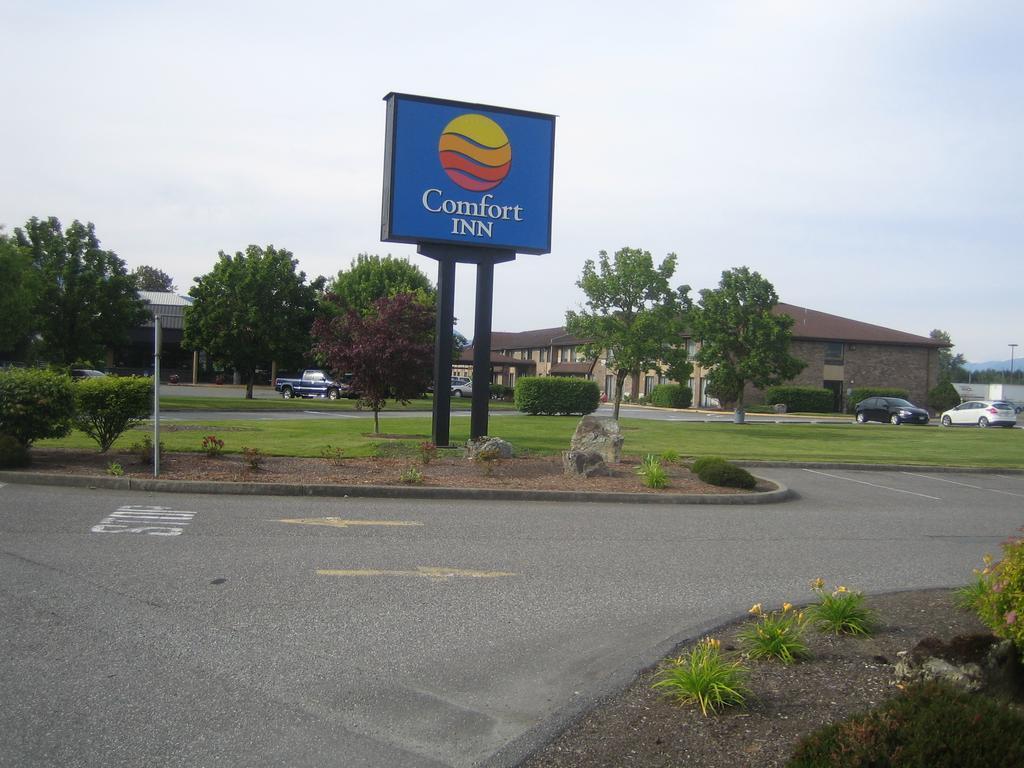 Comfort Inn Chilliwack Buitenkant foto