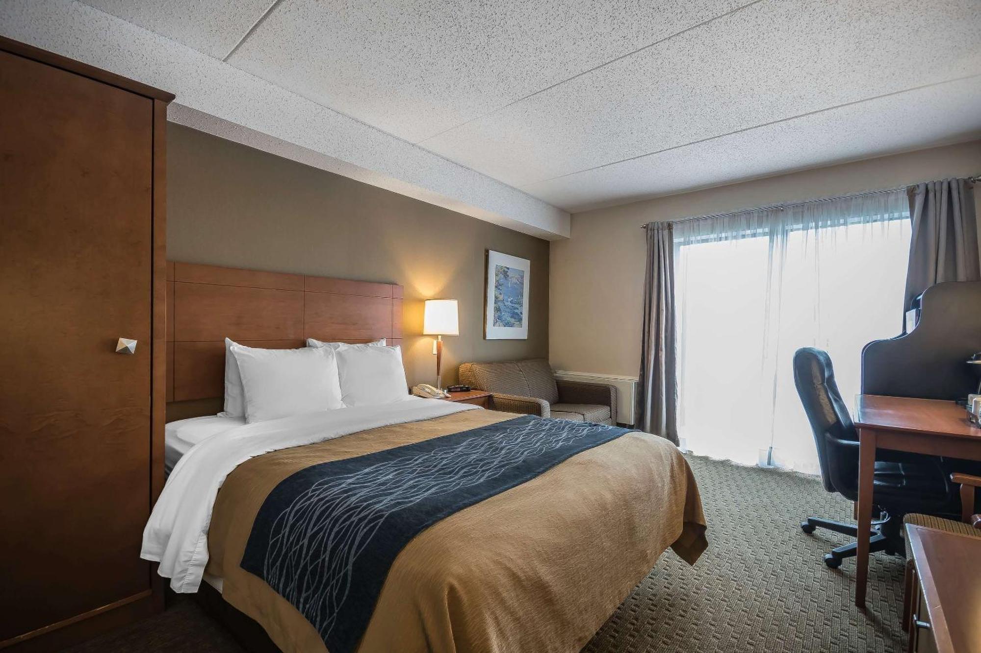 Comfort Inn Chilliwack Buitenkant foto