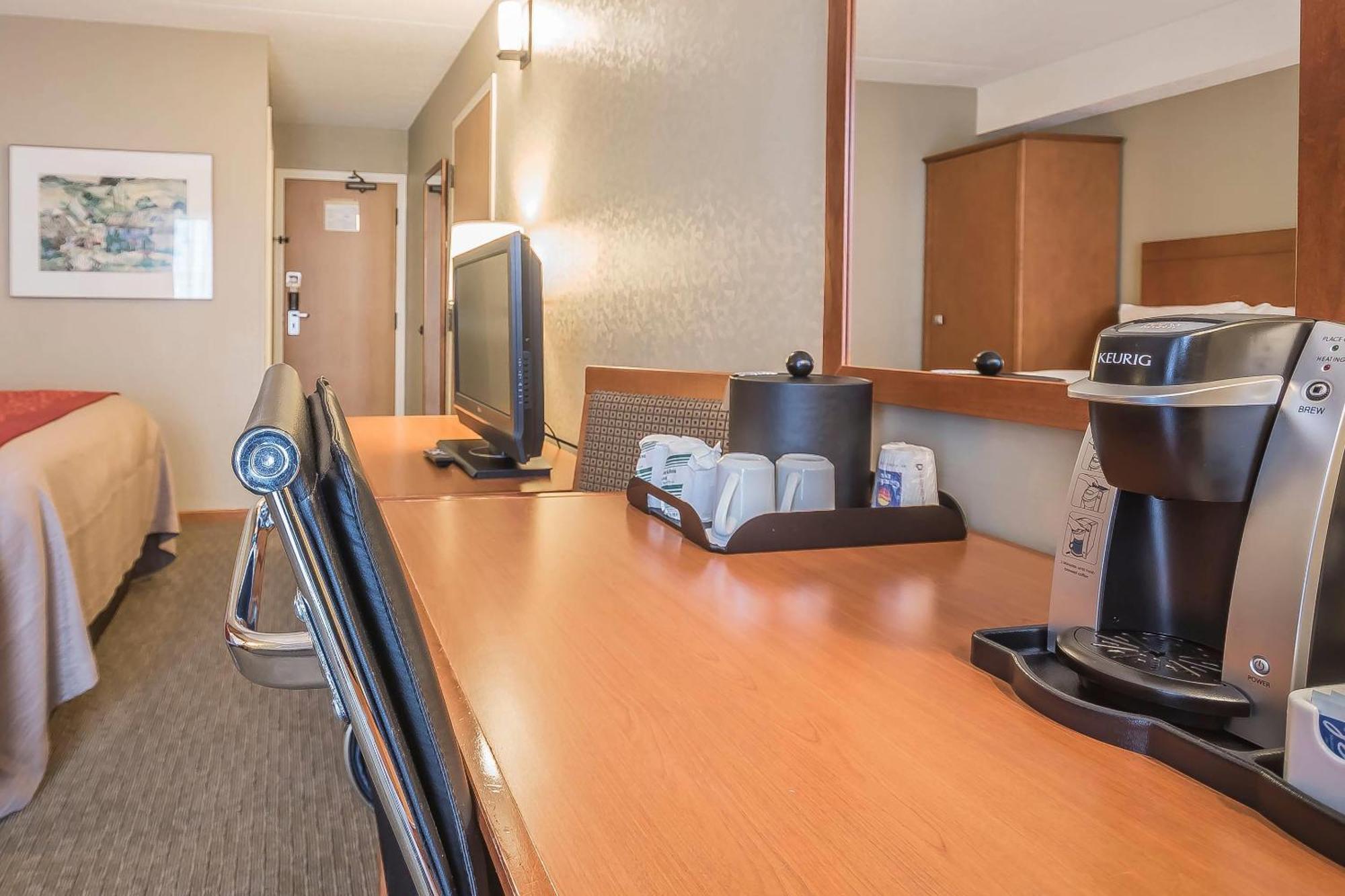 Comfort Inn Chilliwack Buitenkant foto